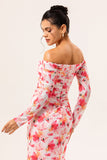 Fourreau floral rose épaule dénudée robe longue d’invitée de mariage