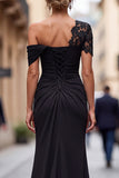 Robe de cérémonie mère de la mariée noire sirène asymétrique avec appliques