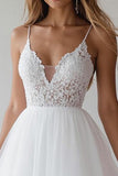 Dentelle Une Ligne Col V Petite Robe Blanche