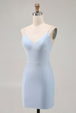 Robe de cocktail courte moulante à bretelles spaghetti perlées bleues