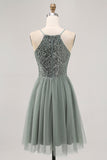 Robe courte à paillettes en tulle trapèze gris vert avec paillettes