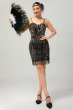 Robe courte moulante noire à sequins dorés des années 1920