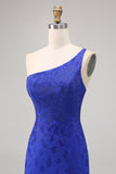 Robe moulante moulante perlée à une épaule bleu royal