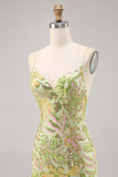 Robe moulante moulante à sequins verts