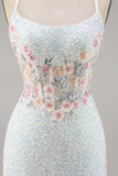 Robe de bal corset moulante blanche scintillante avec appliques
