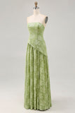 Robe de demoiselle d’honneur imprimée vert sauge sans bretelles florale avec fente