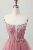 Dusty Rose A-ligne Bretelle sans bretelles à plusieurs niveaux Tulle Robe de cocktail avec perles