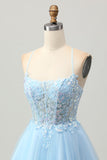 Une ligne bleu clair court corset à appliqués robe de bal