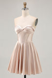 Robe de cocktail en satin satin champagne