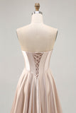 Robe de cocktail en satin satin champagne