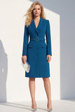 Robe blazer bleu foncé à revers simple avec ceinture