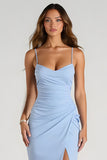 Bleu clair spaghetti bretelles fourreau froncé longue robe de demoiselle d’honneur