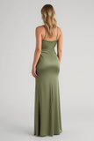 Olive satin froncé spaghetti bretelles longue gaine robe de demoiselle d’honneur