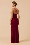 Robe longue de demoiselle d’honneur bordeaux à bretelles Sapghetti avec fente