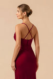 Robe longue de demoiselle d’honneur bordeaux à bretelles Sapghetti avec fente