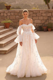 Ivoire Une Ligne Hors L’épaule Flare Sleeve Chapel Train Robe de mariée avec appliques de dentelle