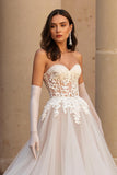 Sweetheart dentelle tulle une corset ligne robe de mariée ivoire