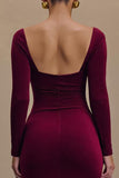 Robe formelle à manches longues en velours fourreau bordeaux avec fente