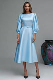 Robe de travail midi en satin bleu à manches 3/4
