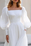 Robe de mariée à manches longues à col carré ivoire