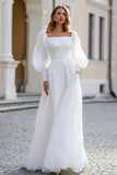 Robe de mariée à manches longues à col carré ivoire