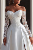 Robe de mariée à épaules dénudées ivoire avec dentelle