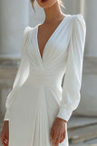 Robe de mariée plissée fourreau à manches longues ivoire