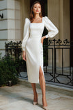 Robe de fiançailles en satin fourreau à col carré ivoire