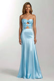 Robe formelle bustier en satin bleu ciel