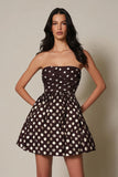 Robe bustier trapèze en satin à pois marron foncé