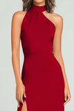 Robe longue formelle en crêpe bordeaux avec fente