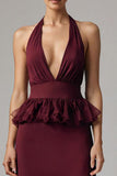 Robe longue formelle à col en V profond en mousseline de soie bordeaux avec volants