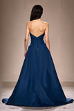 Robe de soirée longue trapèze froncée bleu foncé avec fente