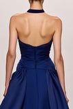 Robe de soirée longue froncée en satin trapèze bleu foncé avec fente