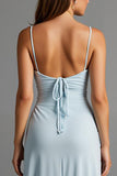 Robe de soirée en satin à bretelles spaghetti bleu ciel