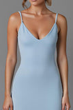 Robe de soirée longue en mousseline de soie à bretelles spaghetti bleu ciel