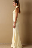 Robe de soirée longue dos nu en satin satiné jonquille