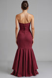 Robe de soirée sans bretelles en mousseline de soie rouge foncé Sirène High-Low
