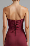 Robe de soirée sans bretelles en mousseline de soie rouge foncé Sirène High-Low