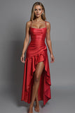 Robe de soirée fourreau rouge haut bas à bretelles spaghetti avec volants
