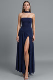 Robe de soirée bustier gaine bleu foncé avec fente