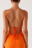 Robe de soirée à bretelles spaghetti sirène orange à lacets dans le dos