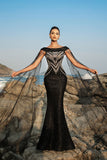Robe de soirée sirène noire à manches cape à paillettes scintillantes