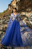Robe de soirée en tulle appliqué bleu royal