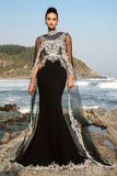 Robe de soirée sirène noire à applications avec cape amovible
