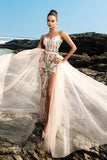 Robe de soirée sirène scintillante à bretelles spaghetti blush avec cape