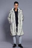 Manteau de fourrure blanc gris long devant ouvert col polo