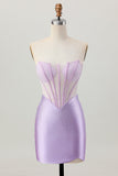 Robe courte de bal en satin perlée lilas corset sans bretelles