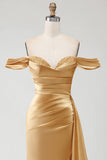 Robe longue de bal de bal satin bleu royal plissée aux perles dénudée d’épaules, sirène avec fente