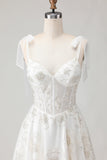 Corset en tulle brodé blanc Ligne A à bretelles fines robe de mariée longue avec nœud pappillon